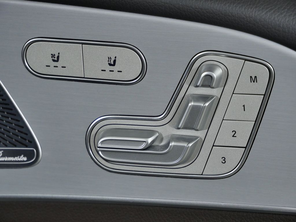 Thumbnail: 2020 Mercedes-Benz GLE - 23