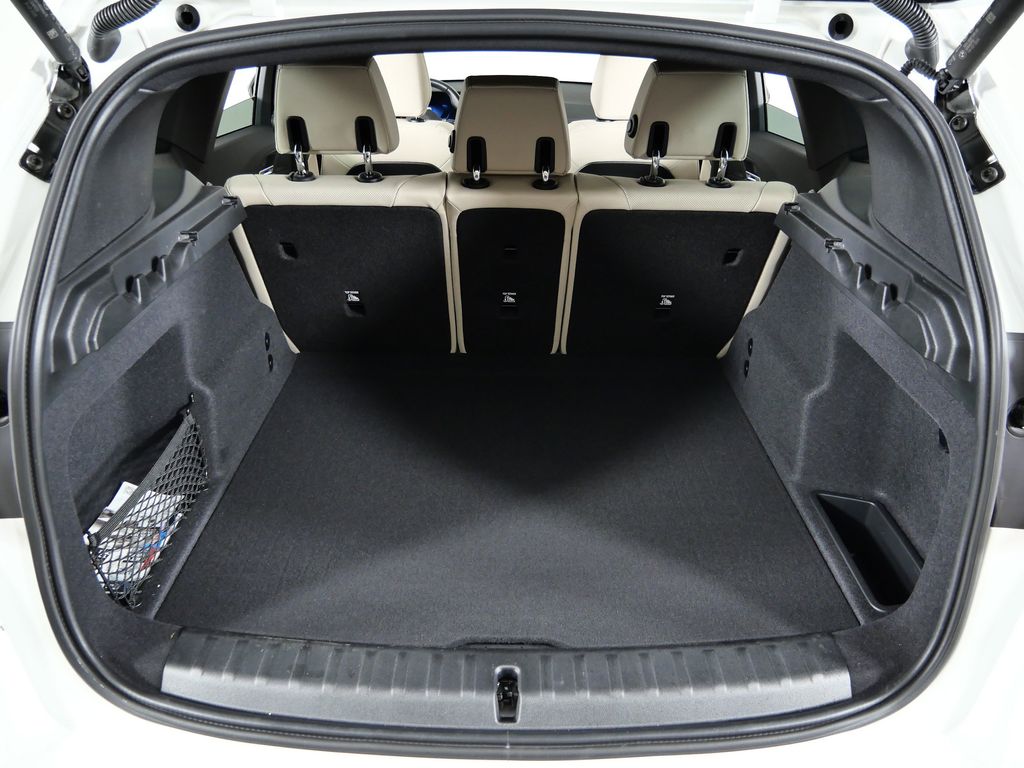 Thumbnail: 2025 BMW X1 - 31