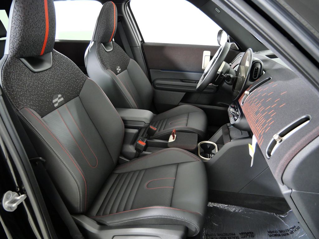 Thumbnail: 2025 MINI Cooper Countryman - 22