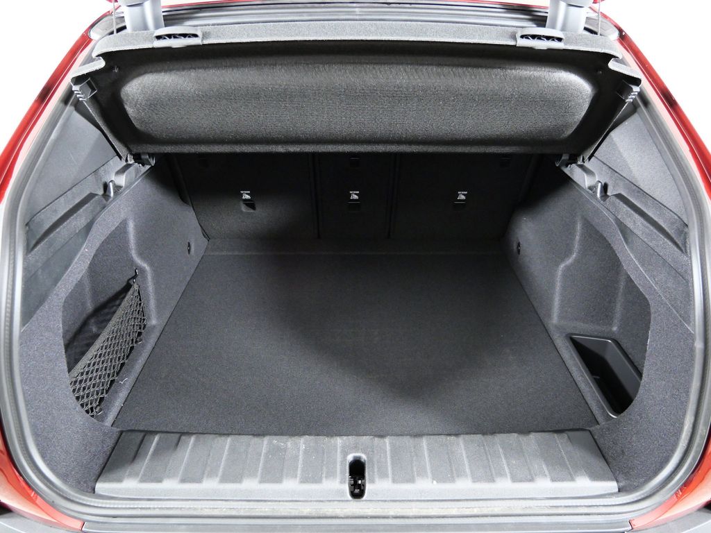 Thumbnail: 2026 BMW X2 - 27