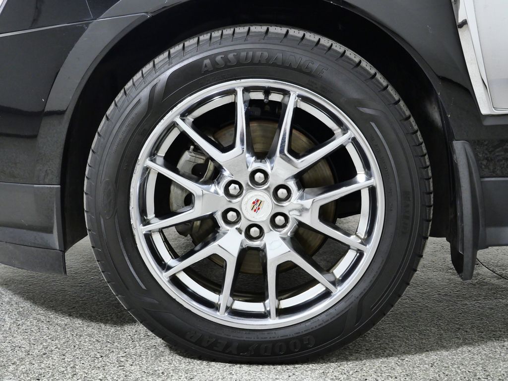 Thumbnail: 2013 Cadillac SRX - 18