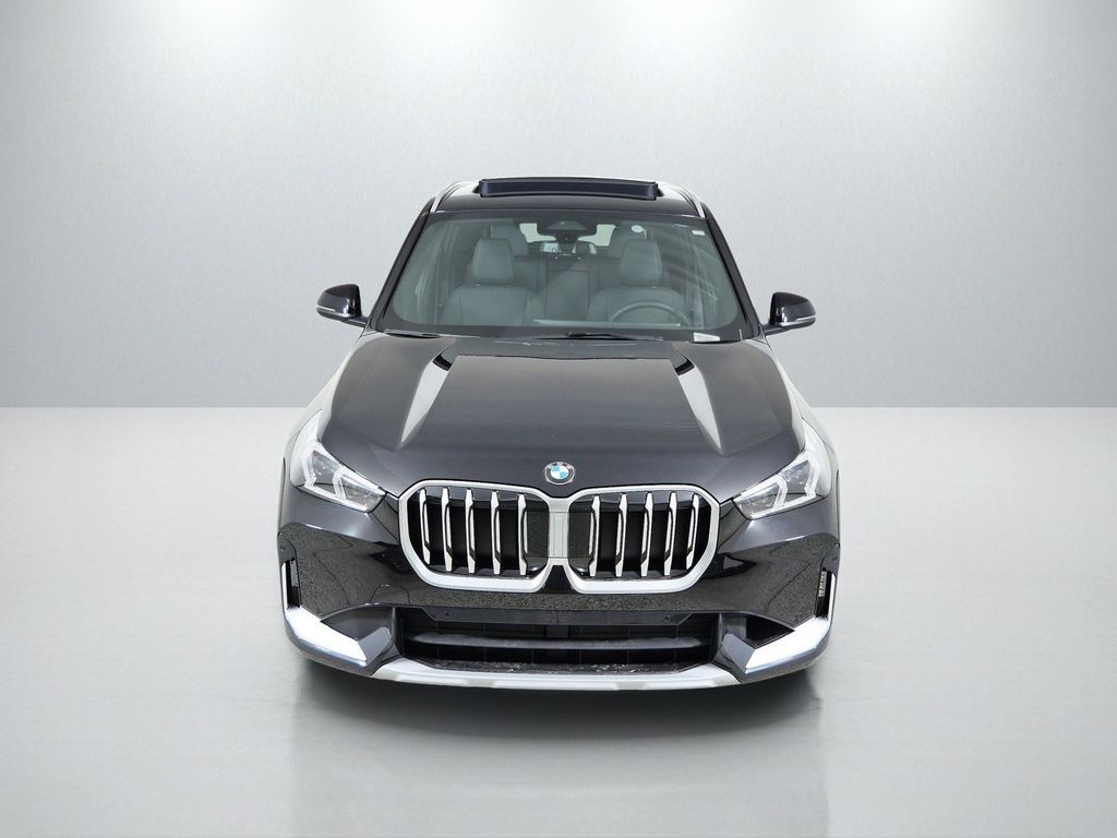 Thumbnail: 2026 BMW X1 - 16