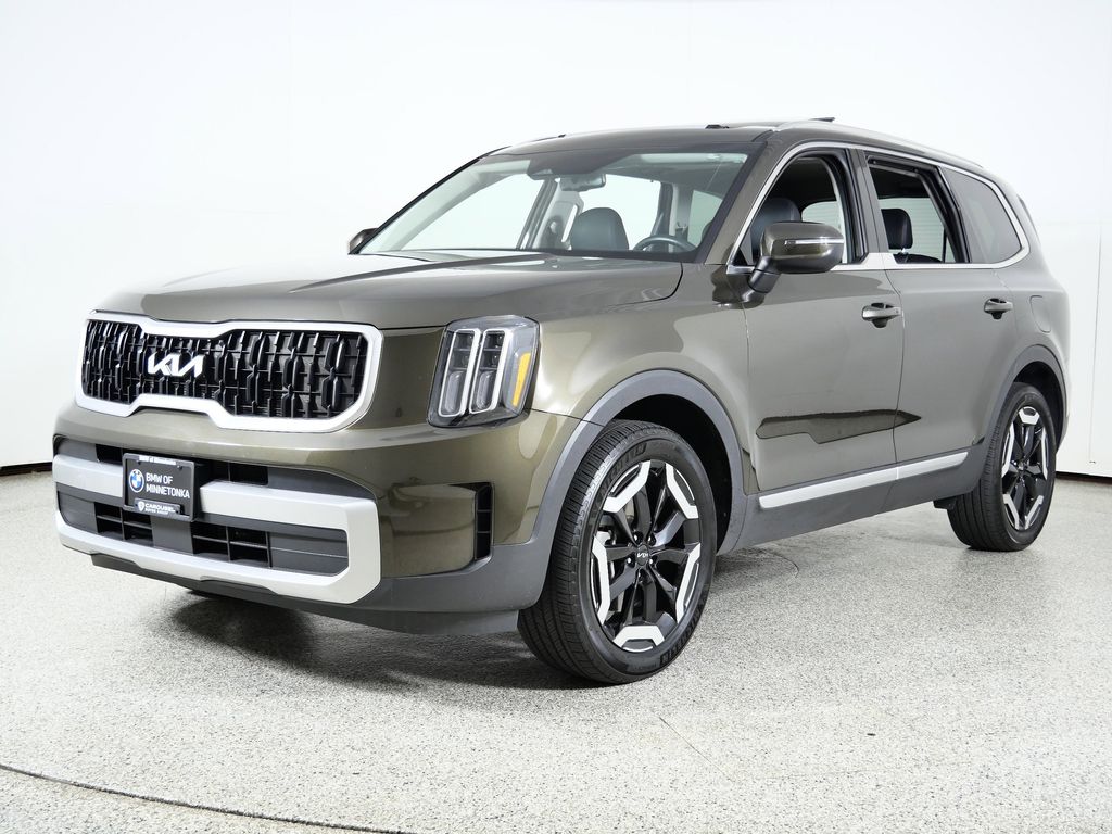 Thumbnail: 2023 Kia Telluride - 1