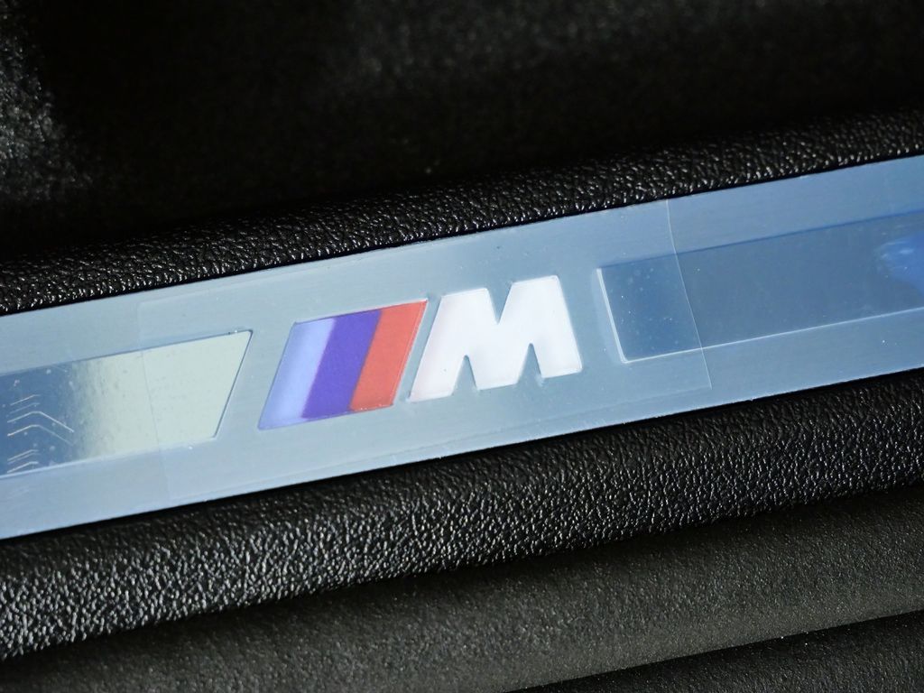 Thumbnail: 2026 BMW X5 - 23