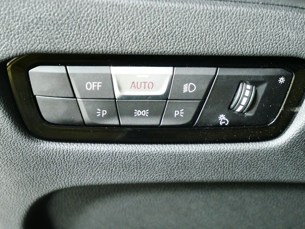 Thumbnail: 2026 BMW 4 Series - 37