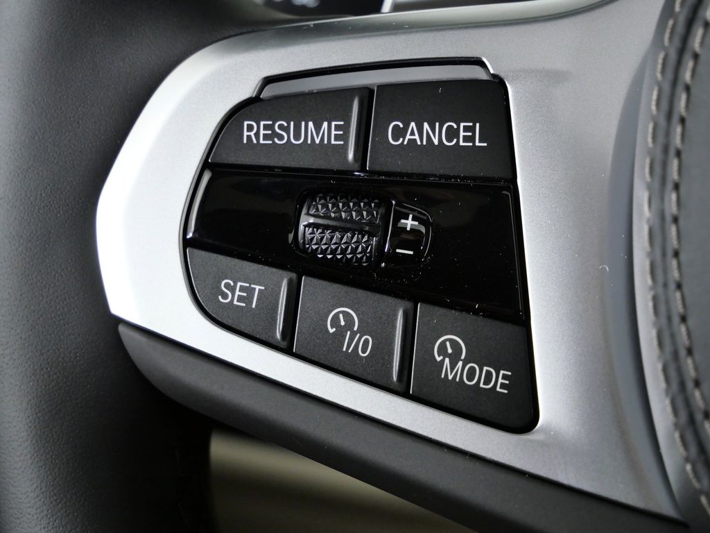 Thumbnail: 2026 BMW X5 - 41