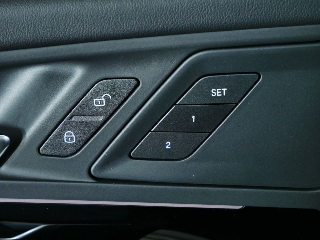 Thumbnail: 2026 BMW X1 - 33