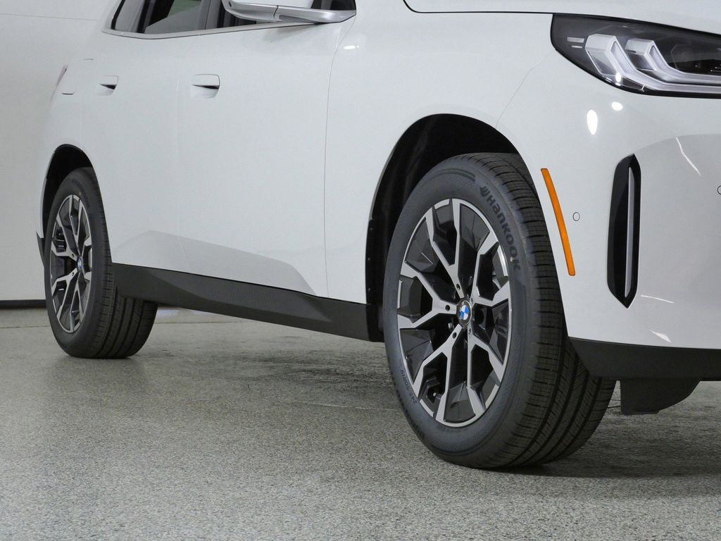 Thumbnail: 2026 BMW X3 - 6