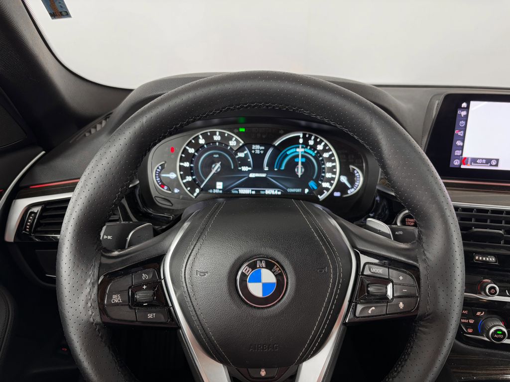 Thumbnail: 2019 BMW 5 Series - 8