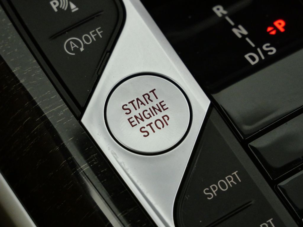 Thumbnail: 2023 BMW 3 Series - 50