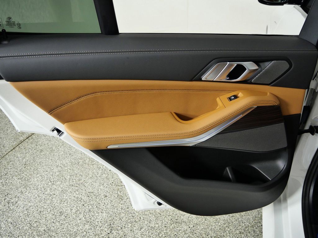 Thumbnail: 2026 BMW X5 - 31