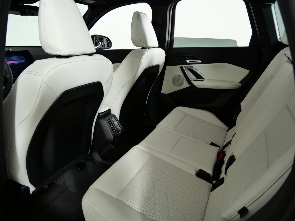 Thumbnail: 2026 BMW X1 - 29