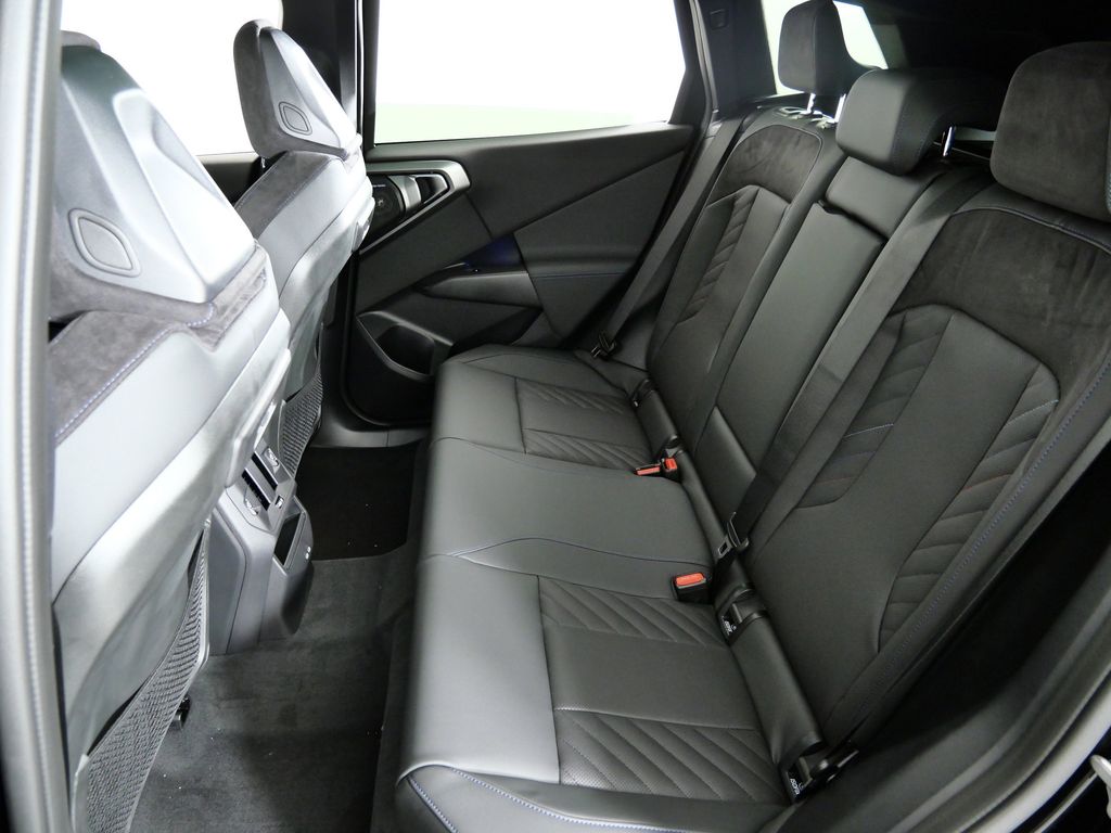 Thumbnail: 2026 BMW X3 - 33