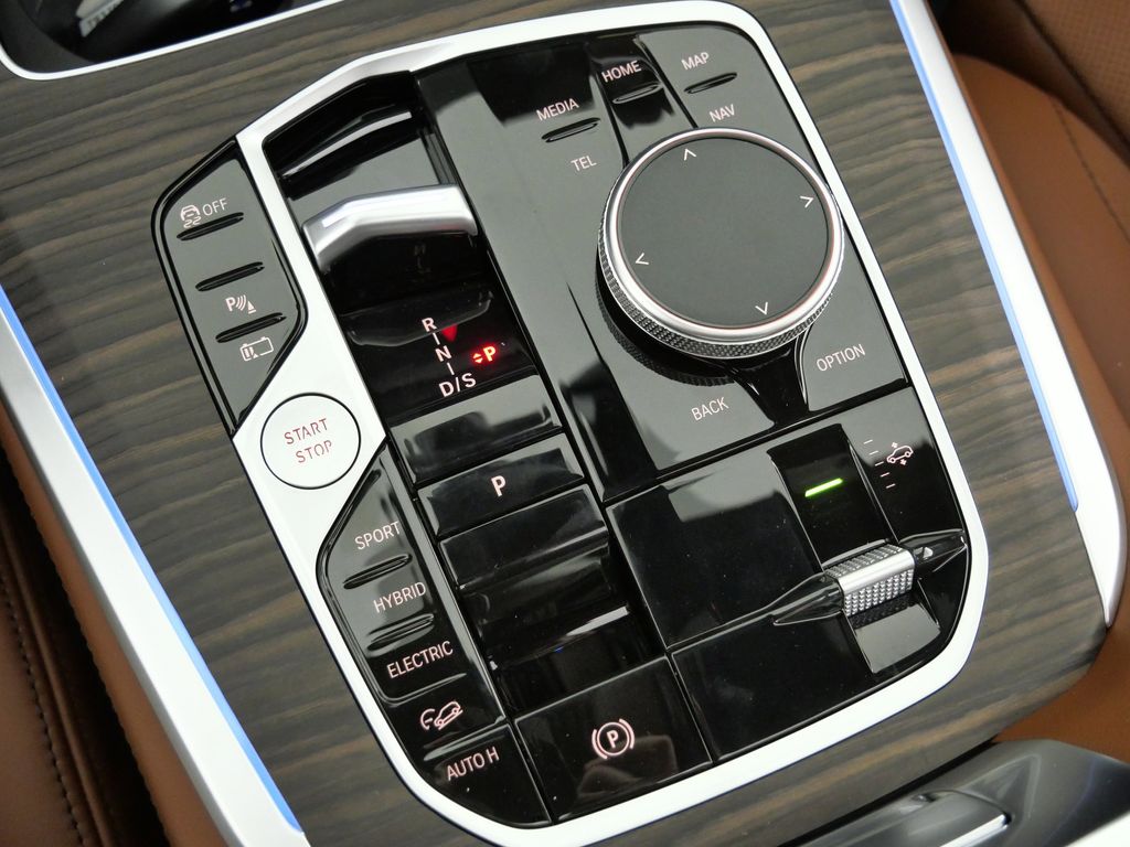 Thumbnail: 2026 BMW X5 - 48