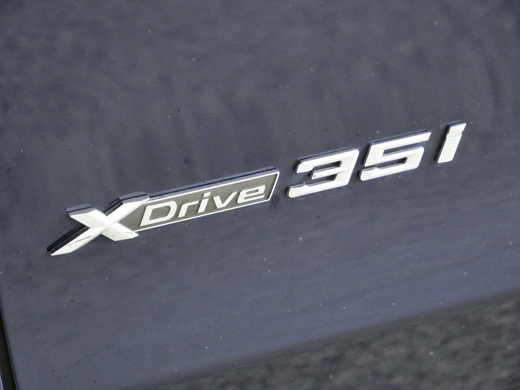 Thumbnail: 2018 BMW X5 - 14