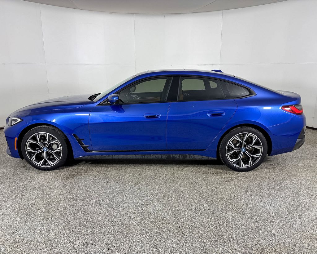 Thumbnail: 2024 BMW i4 - 6