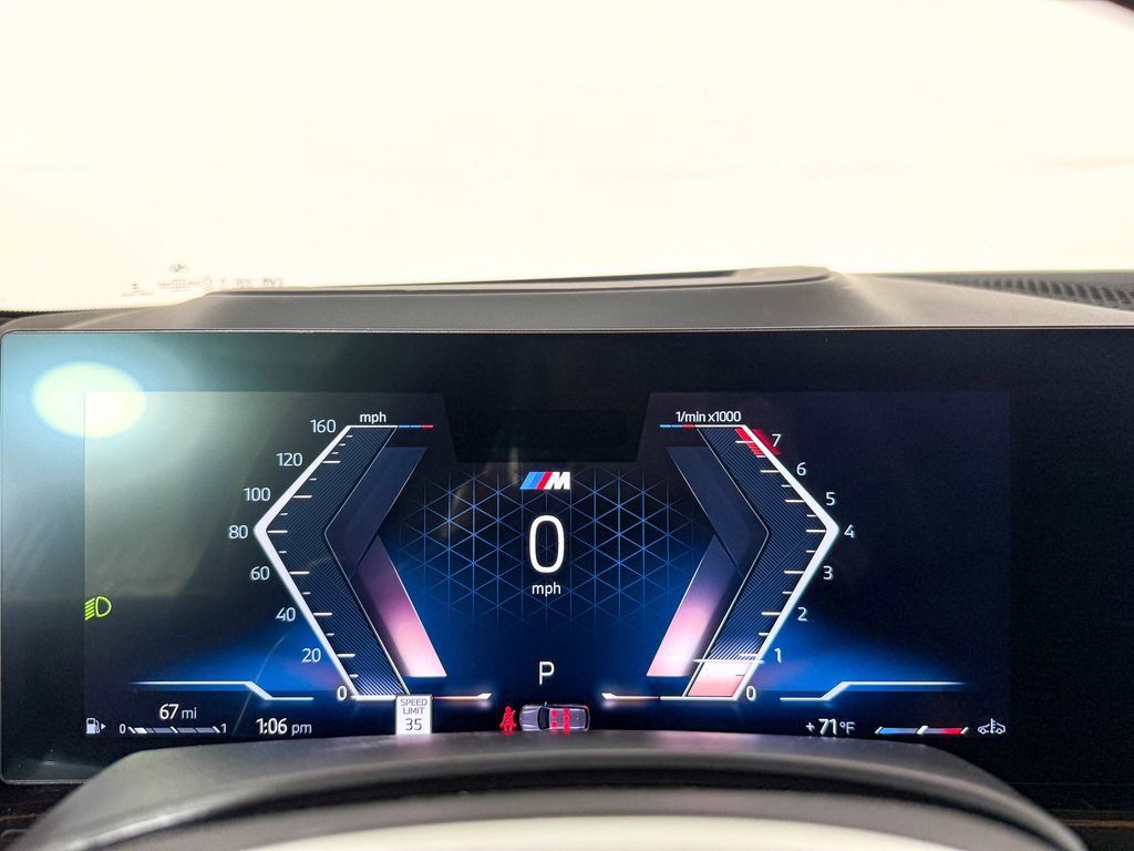 Thumbnail: 2026 BMW X7 - 44