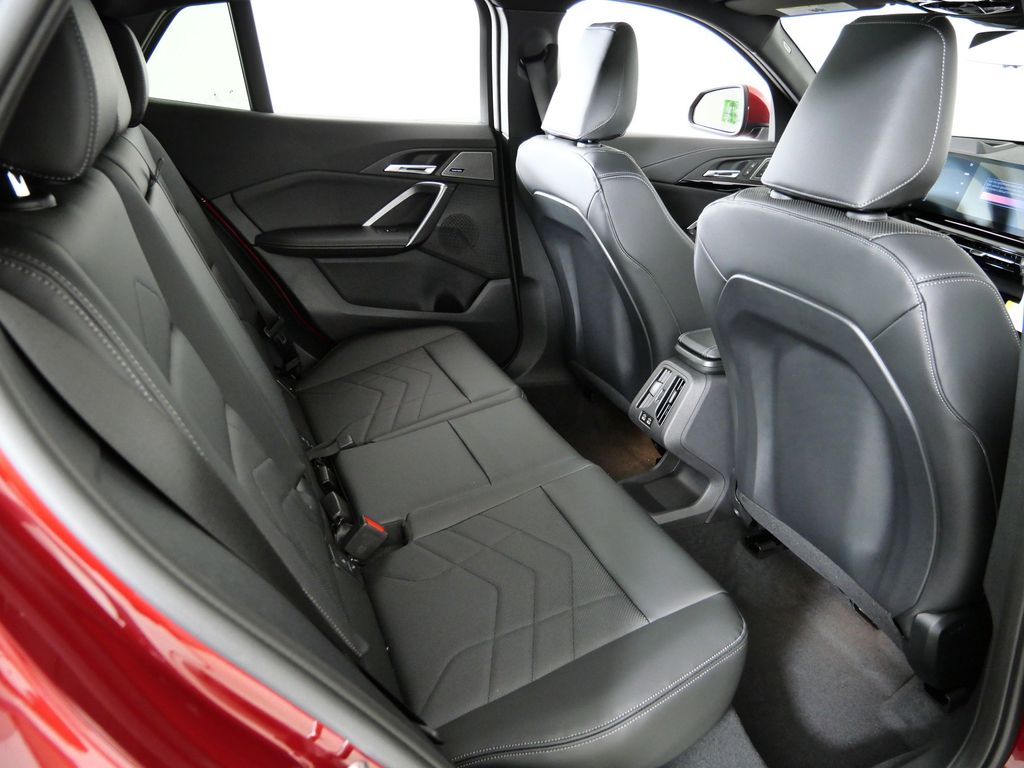 Thumbnail: 2026 BMW X2 - 25