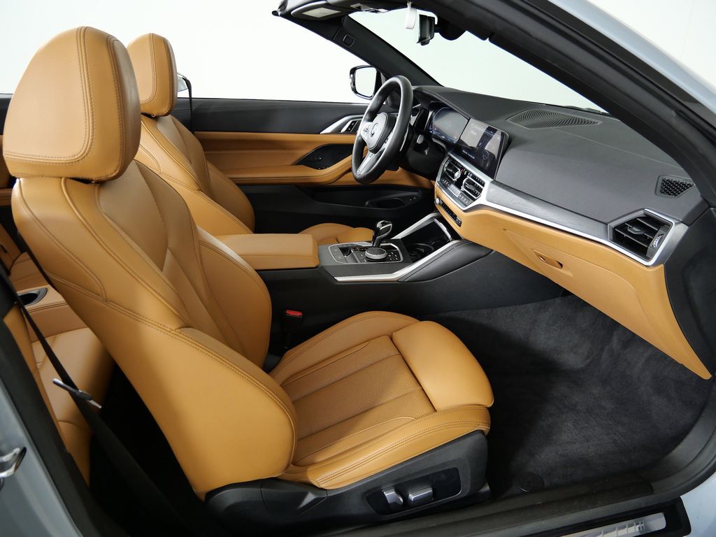 Thumbnail: 2022 BMW 4 Series - 24