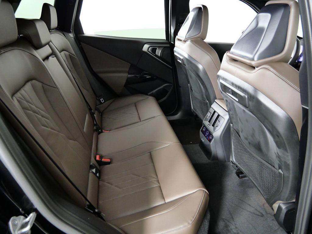 Thumbnail: 2026 BMW X3 - 23