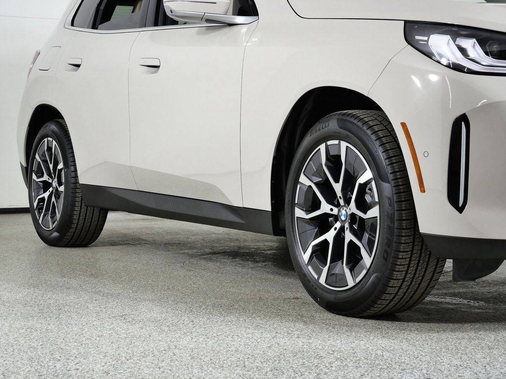 Thumbnail: 2026 BMW X3 - 6