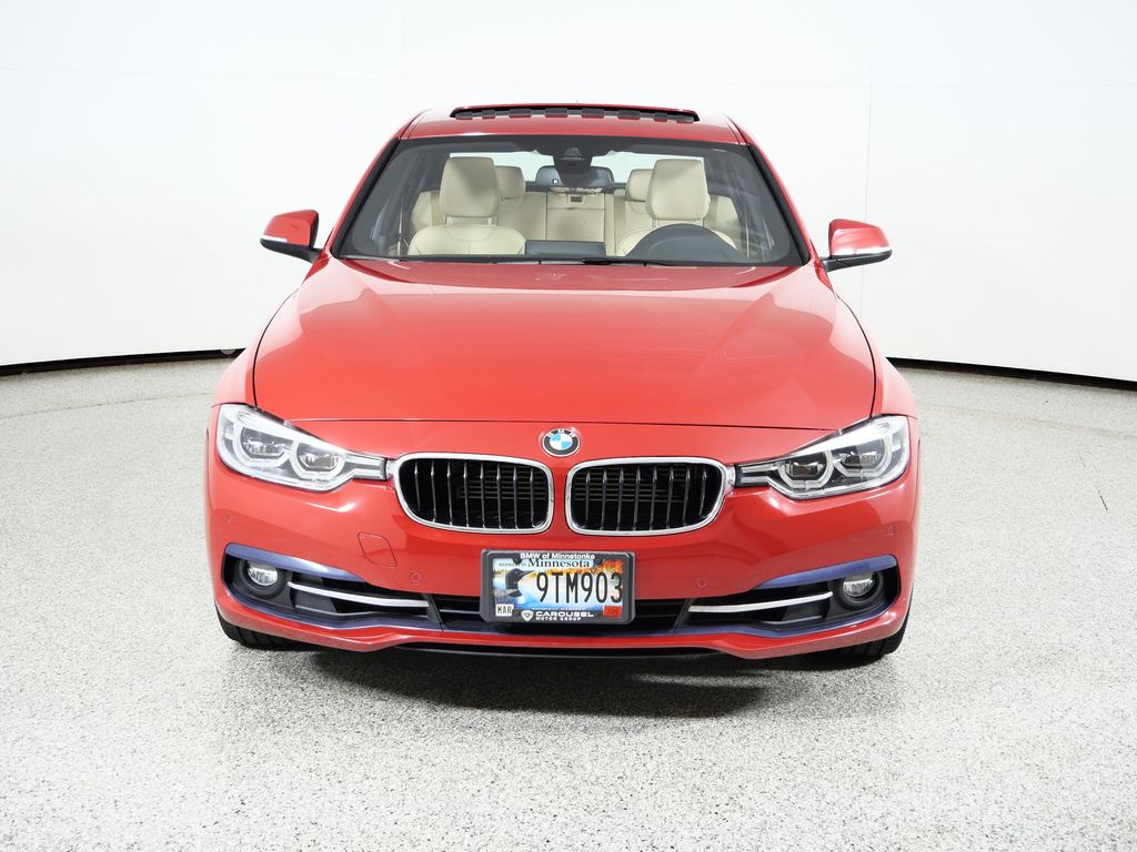 Thumbnail: 2017 BMW 3 Series - 3