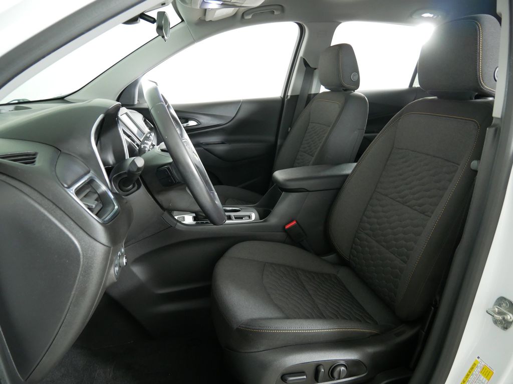 2020 Chevrolet Equinox LT 30