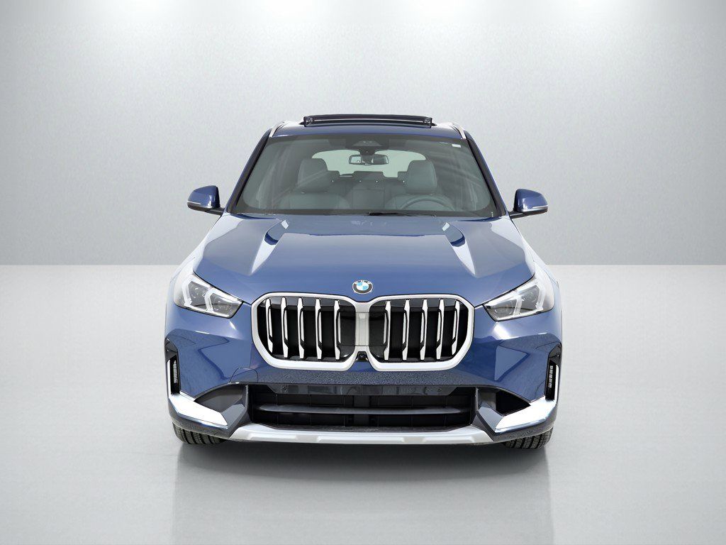 Thumbnail: 2026 BMW X1 - 3