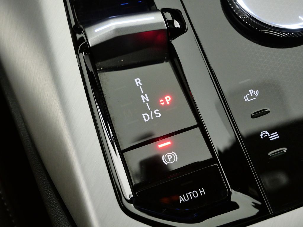 Thumbnail: 2025 BMW X3 - 51