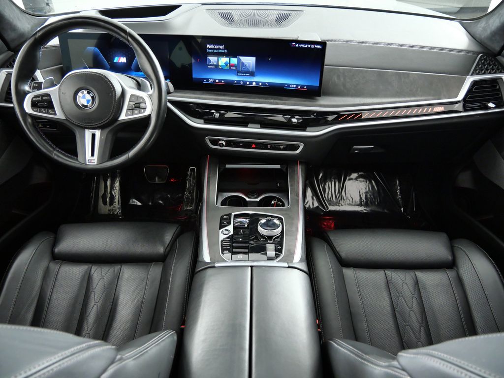 Thumbnail: 2024 BMW X7 - 6