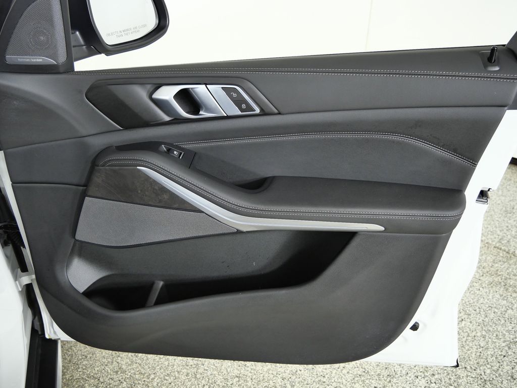 Thumbnail: 2024 BMW X5 - 23