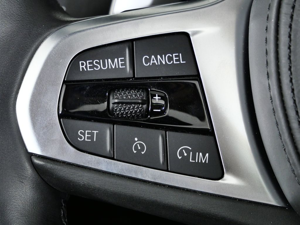 Thumbnail: 2020 BMW 3 Series - 40