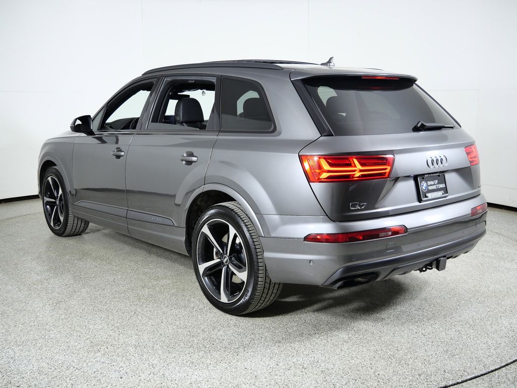 Thumbnail: 2019 Audi Q7 - 15