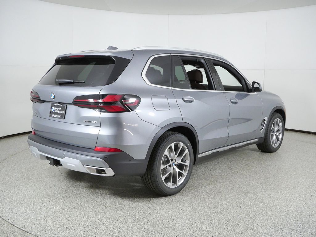 Thumbnail: 2026 BMW X5 - 9