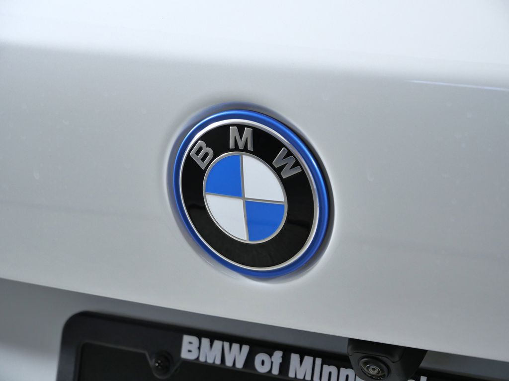 Thumbnail: 2026 BMW X5 - 11