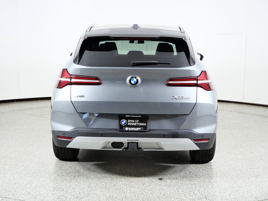 Thumbnail: 2026 BMW X3 - 10