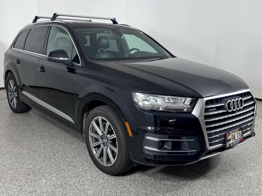 Thumbnail: 2019 Audi Q7 - 4