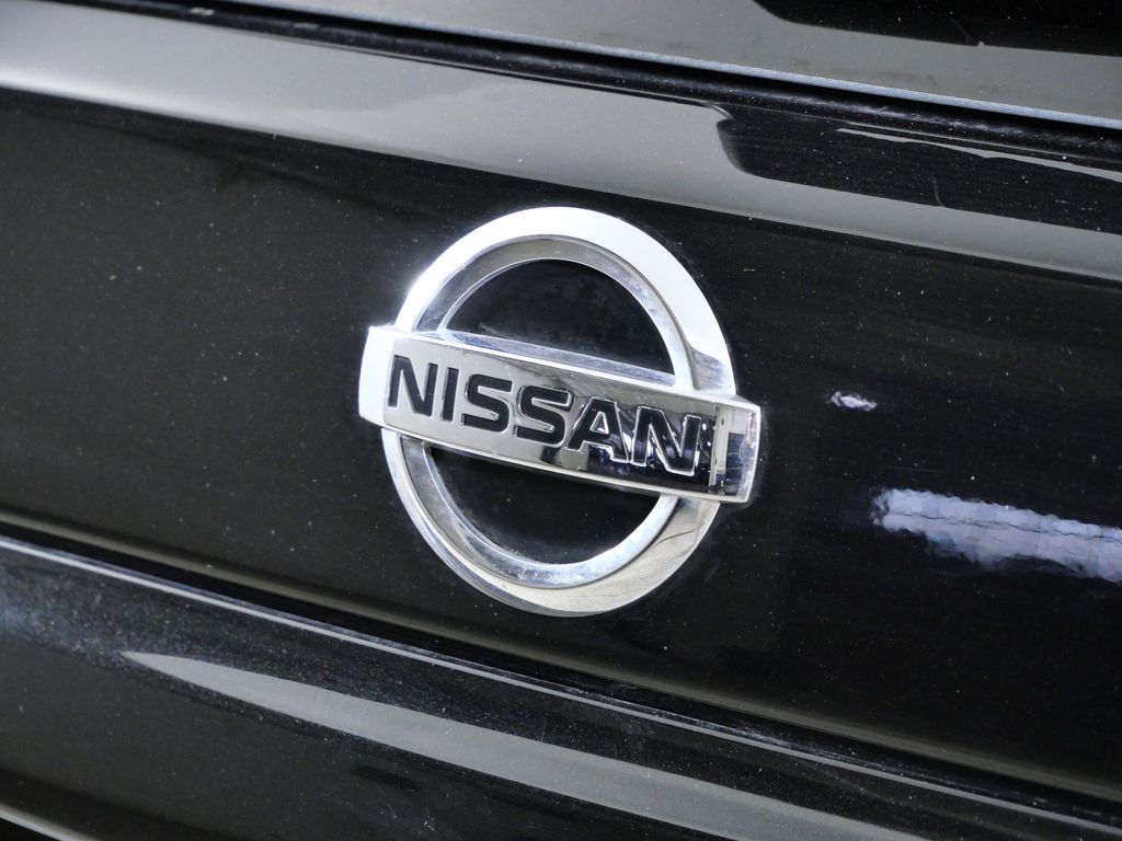 Thumbnail: 2017 Nissan Murano - 12