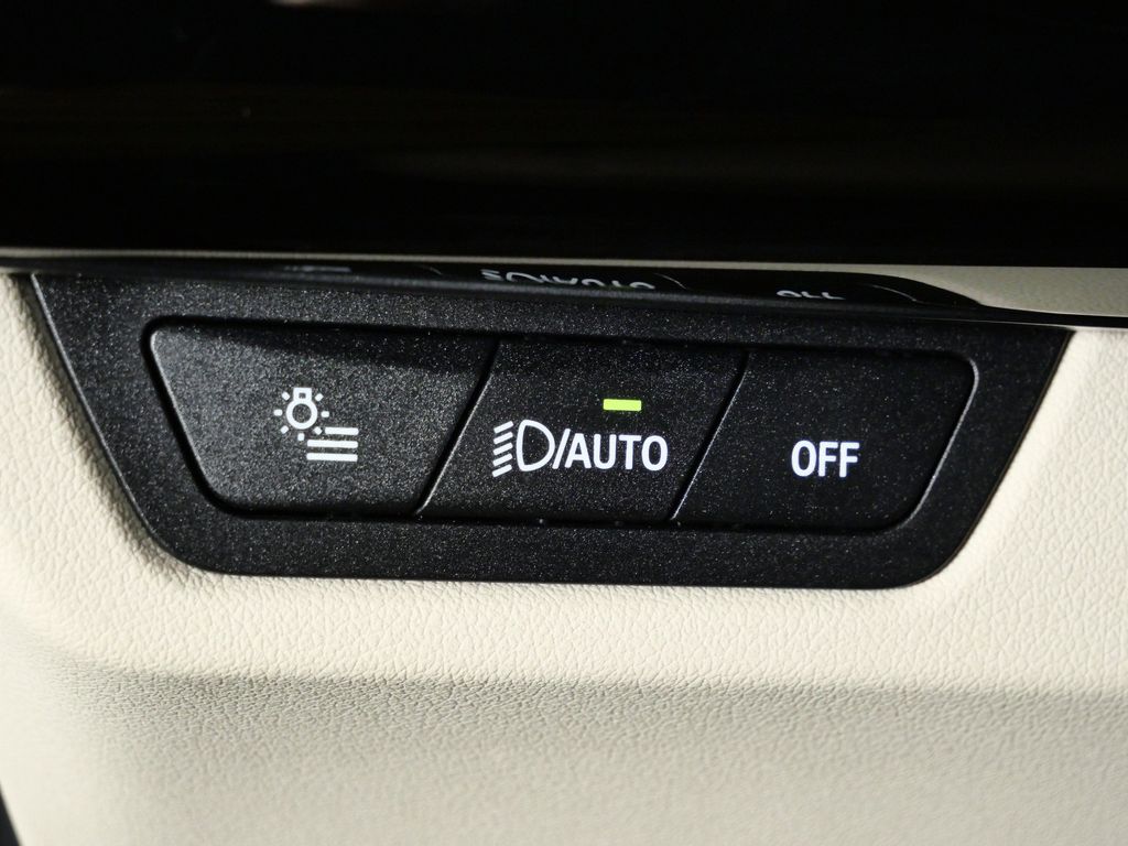 Thumbnail: 2024 BMW X1 - 42