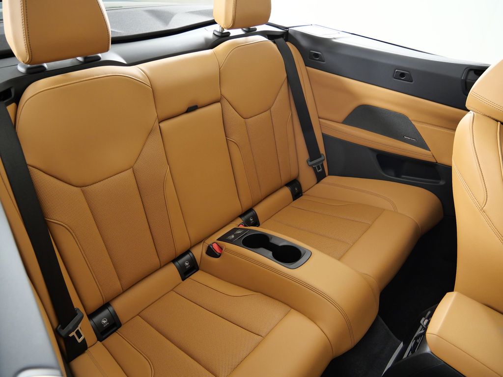 Thumbnail: 2025 BMW 4 Series - 30