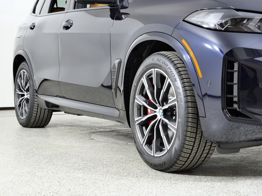 Thumbnail: 2026 BMW X5 - 6