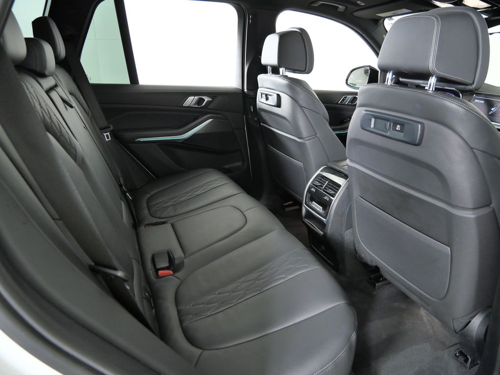 Thumbnail: 2022 BMW X5 - 26