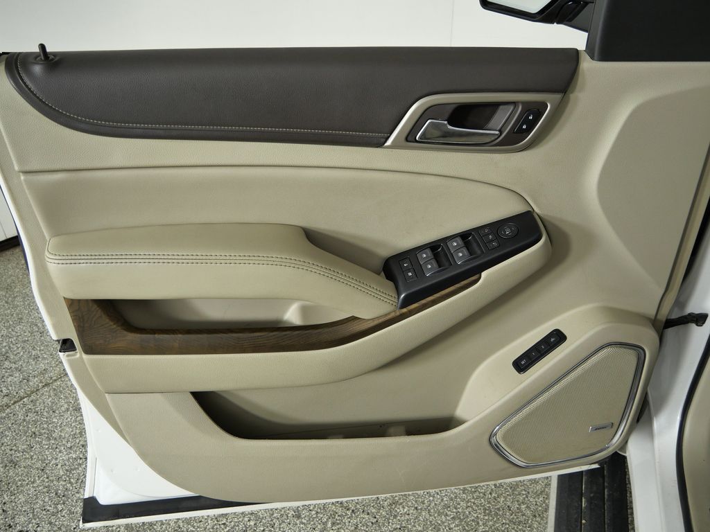 Thumbnail: 2018 GMC Yukon XL - 34