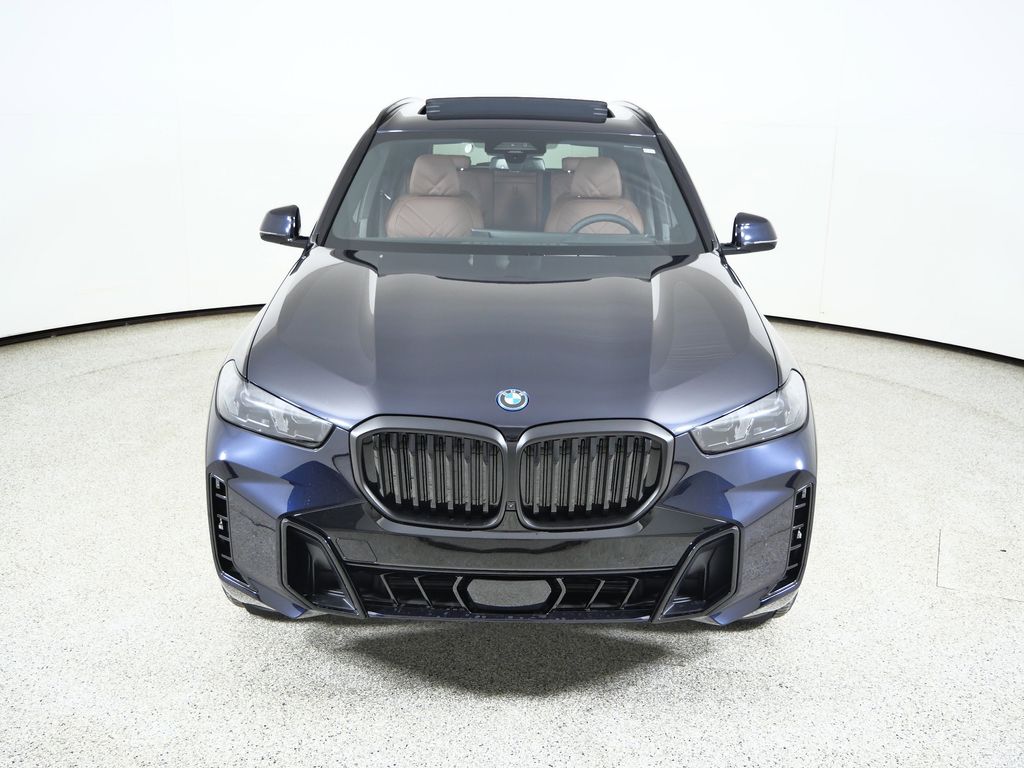 Thumbnail: 2026 BMW X5 - 16