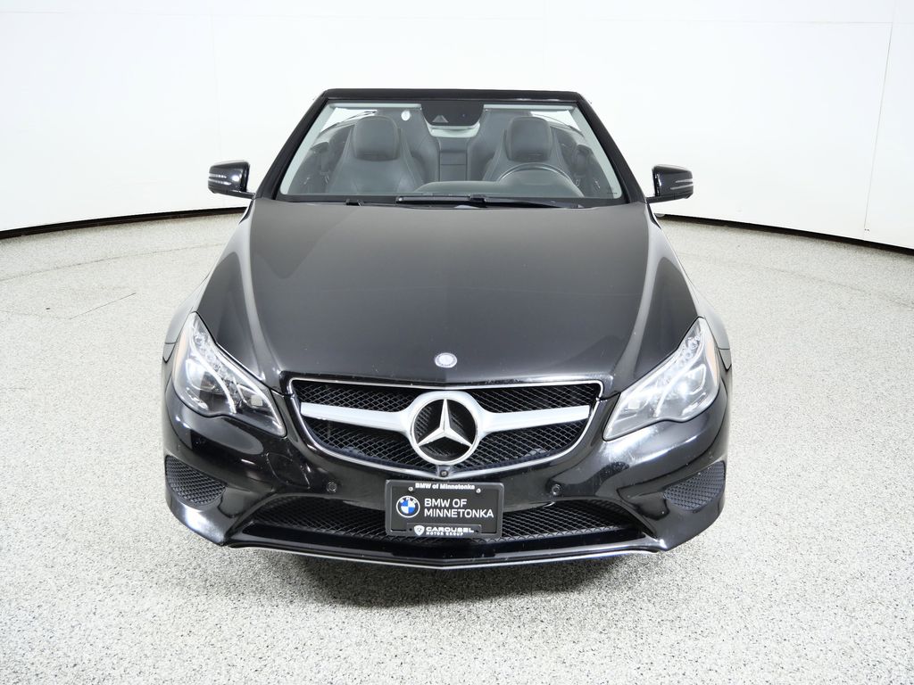 Thumbnail: 2014 Mercedes-Benz E-Class - 17