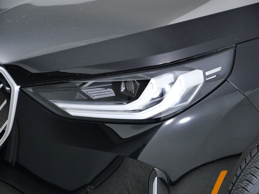 Thumbnail: 2026 BMW X3 - 3