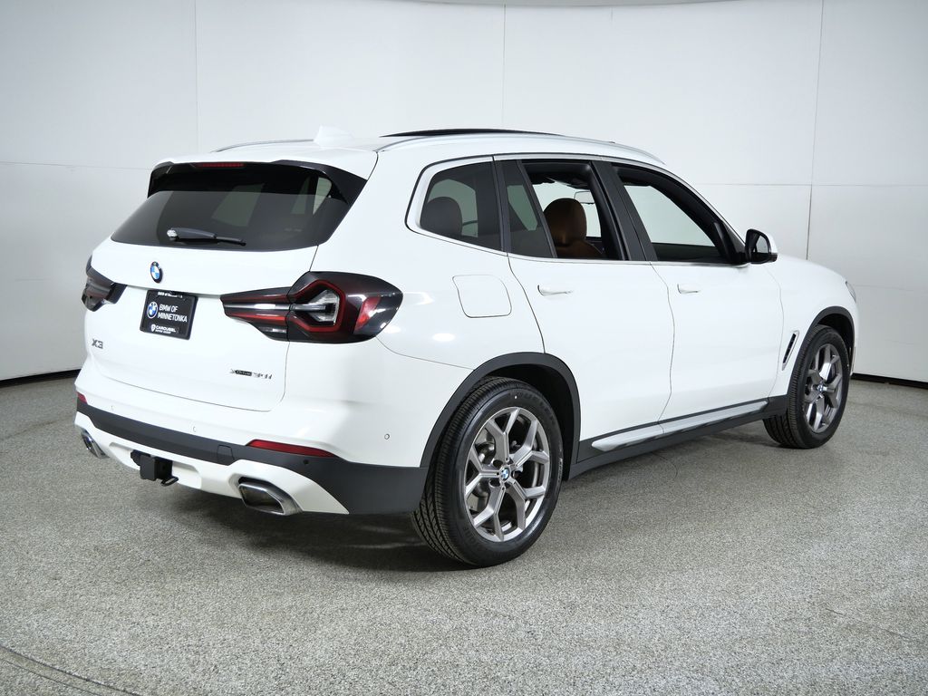Thumbnail: 2023 BMW X3 - 11