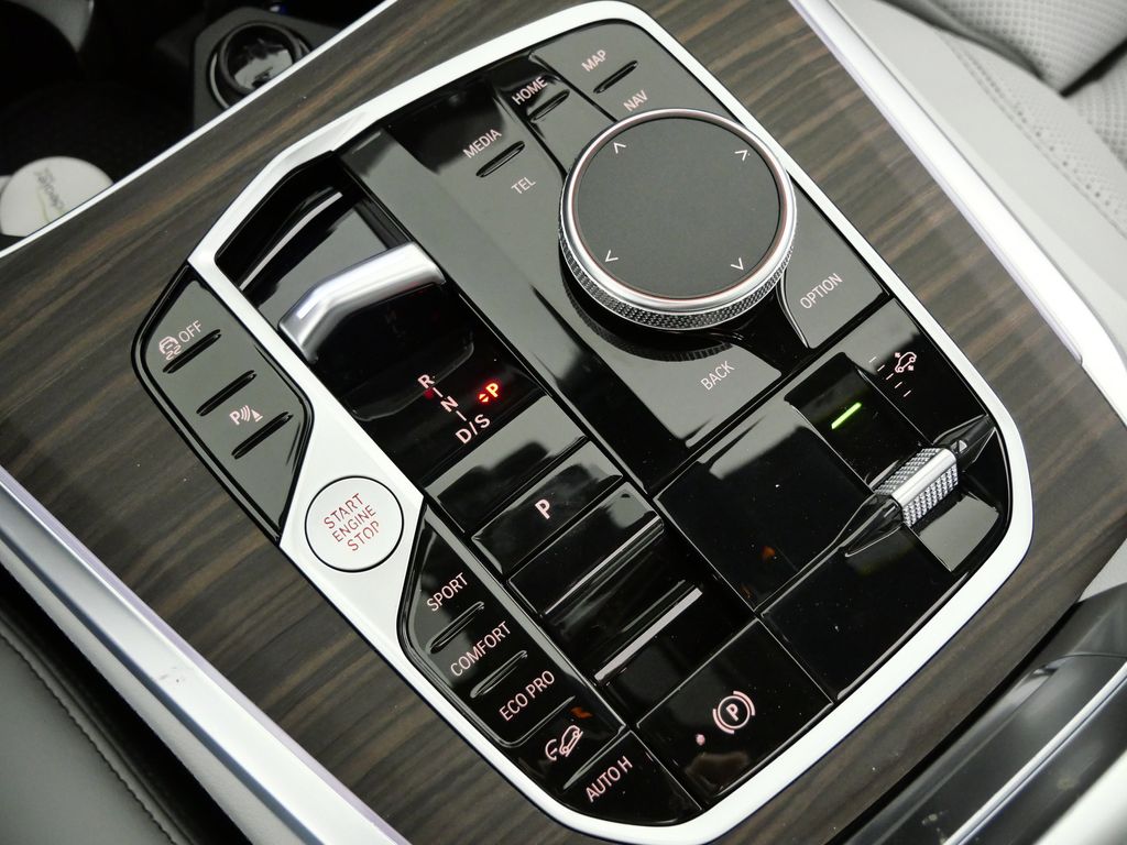 Thumbnail: 2026 BMW X5 - 48