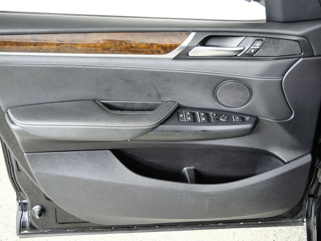 Thumbnail: 2016 BMW X3 - 34