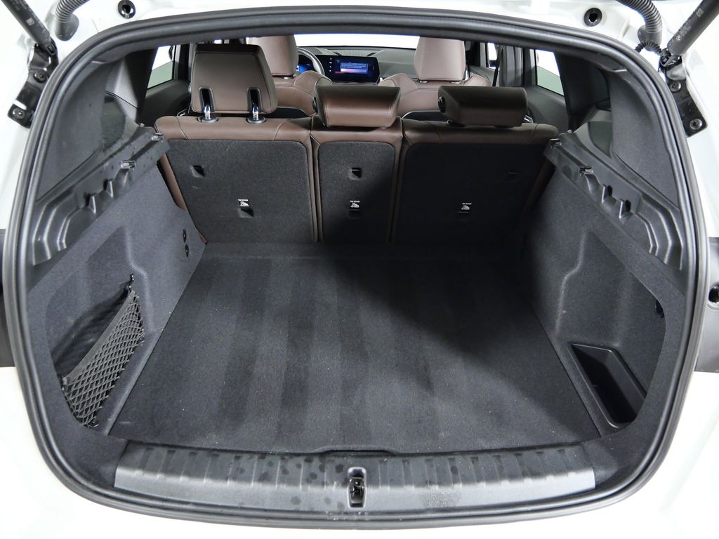 Thumbnail: 2025 BMW X1 - 31